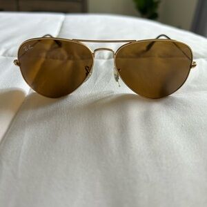 Brown aviator ray bans